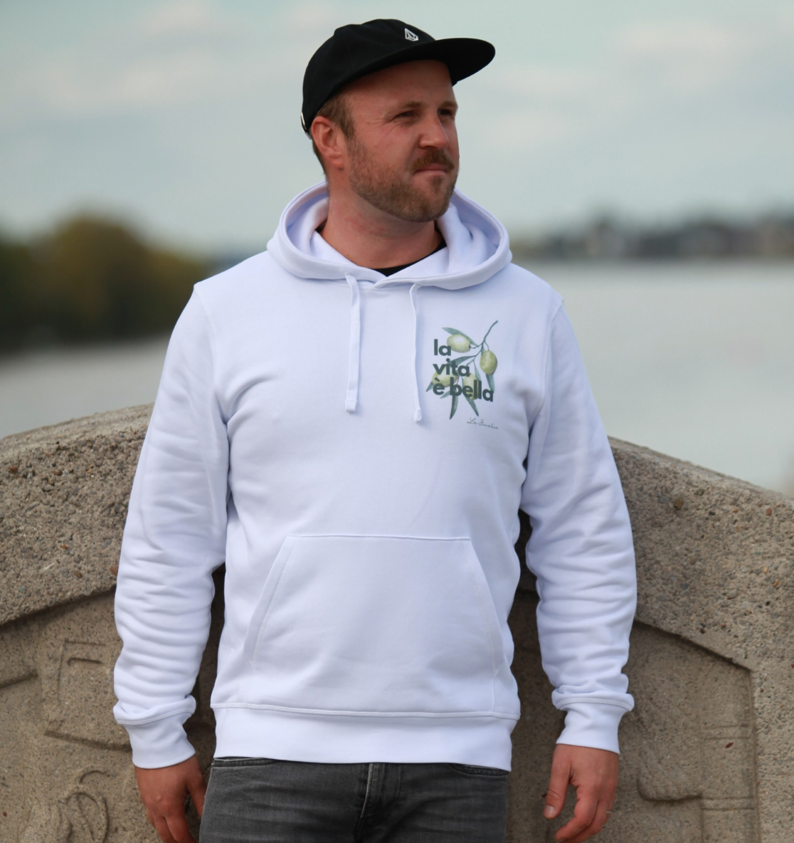la vita è bella no. 2 - Basic Shirt & Hoodie Bundle - white