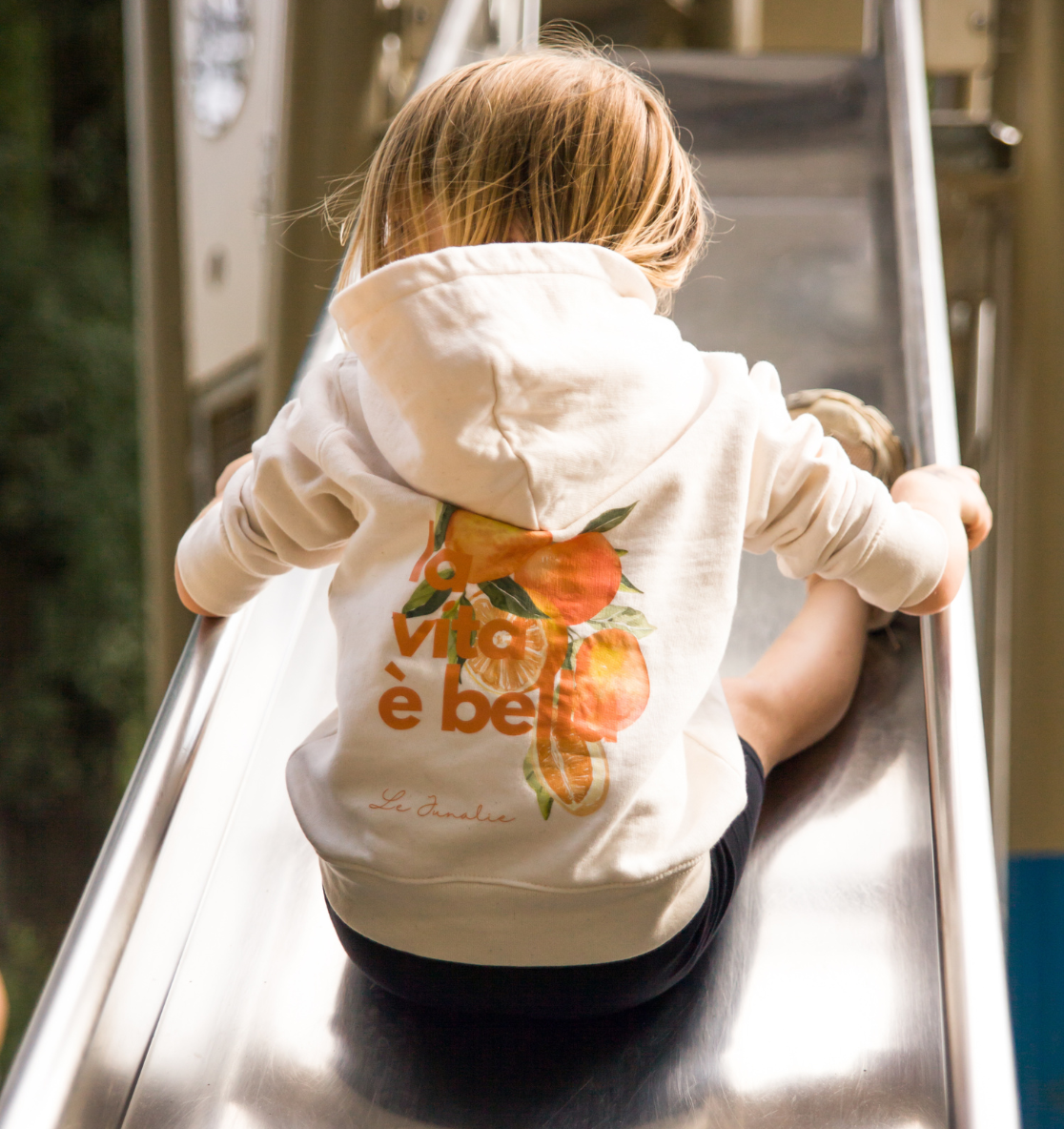 la vita è bella no. 3 - Organic Kids Hoodie